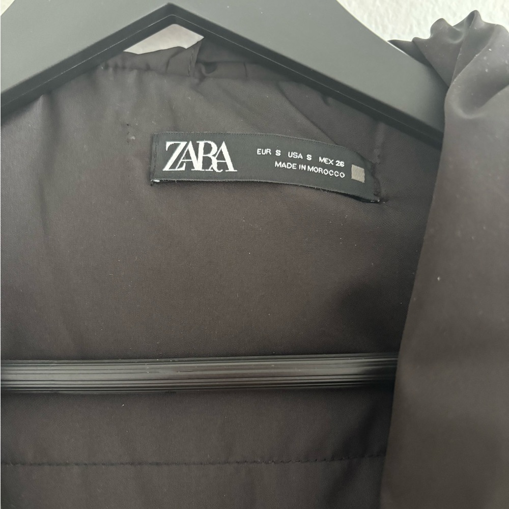 ZARA Stylish Black Belted Coat - Picture 3 of 3